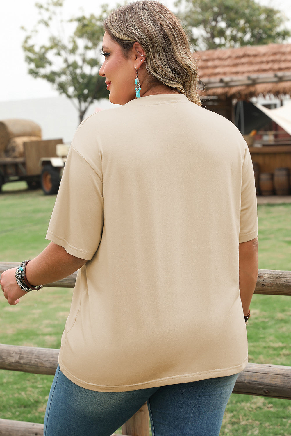 Parchment Western Burro Cactus Crew Neck Graphic Tee